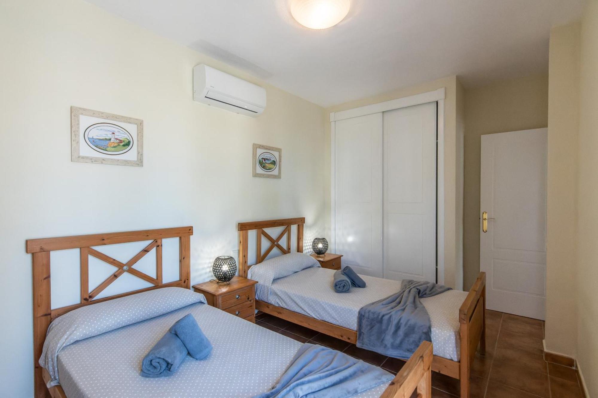 Atlantico By H Apartment Isla del Moral Room photo
